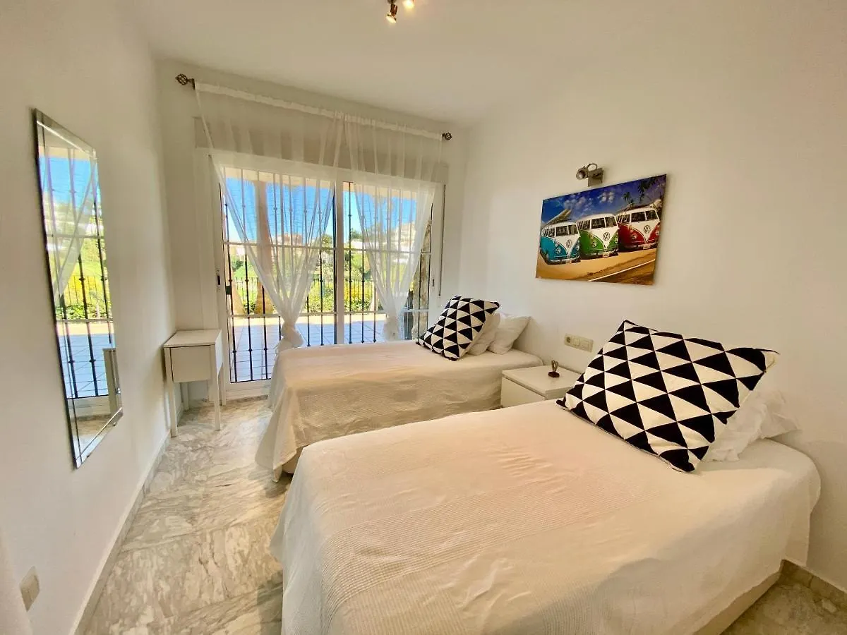 Riviera Serenity لا كالا ذي ميخاس